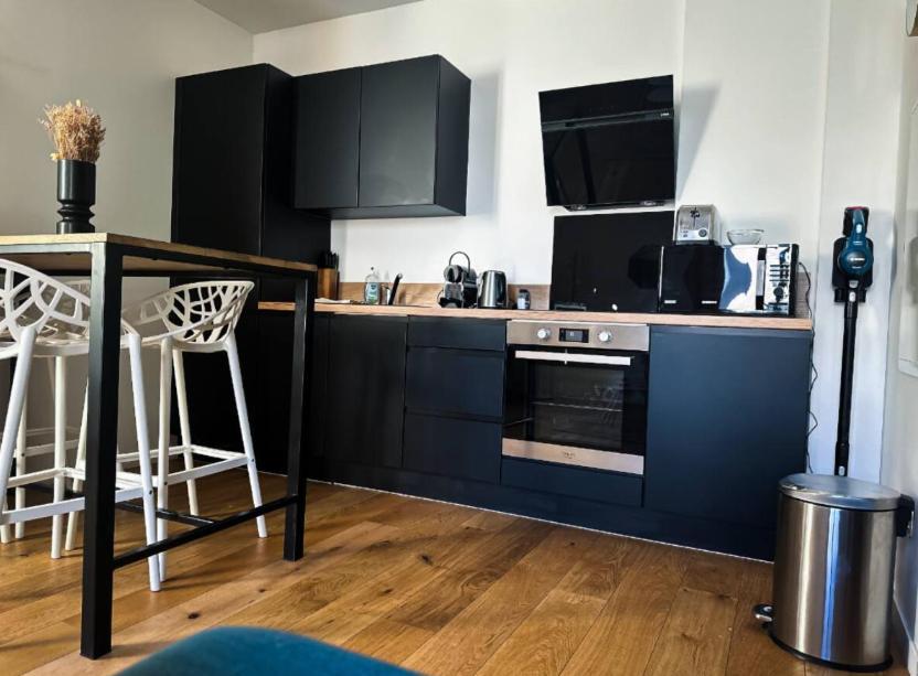 Appartement White House Dhavernas - Free Parking - Proche Centre *